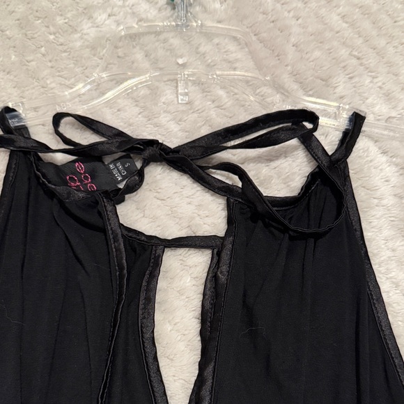 2B Bebe Black Top, sleeveless size small - Picture 10 of 12
